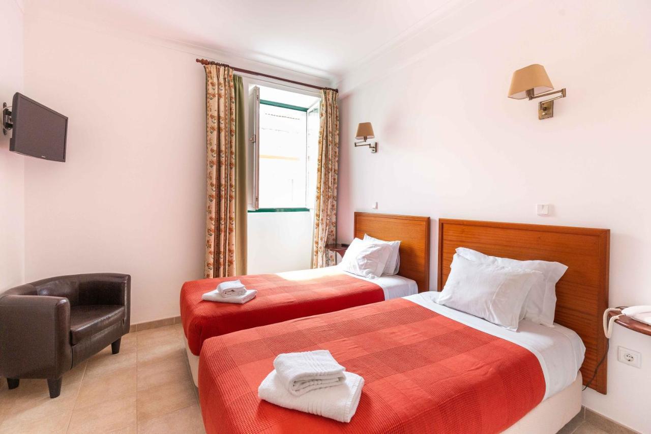 Villa Marquez Vila Real de Santo Antonio Exterior photo A typical hotel room