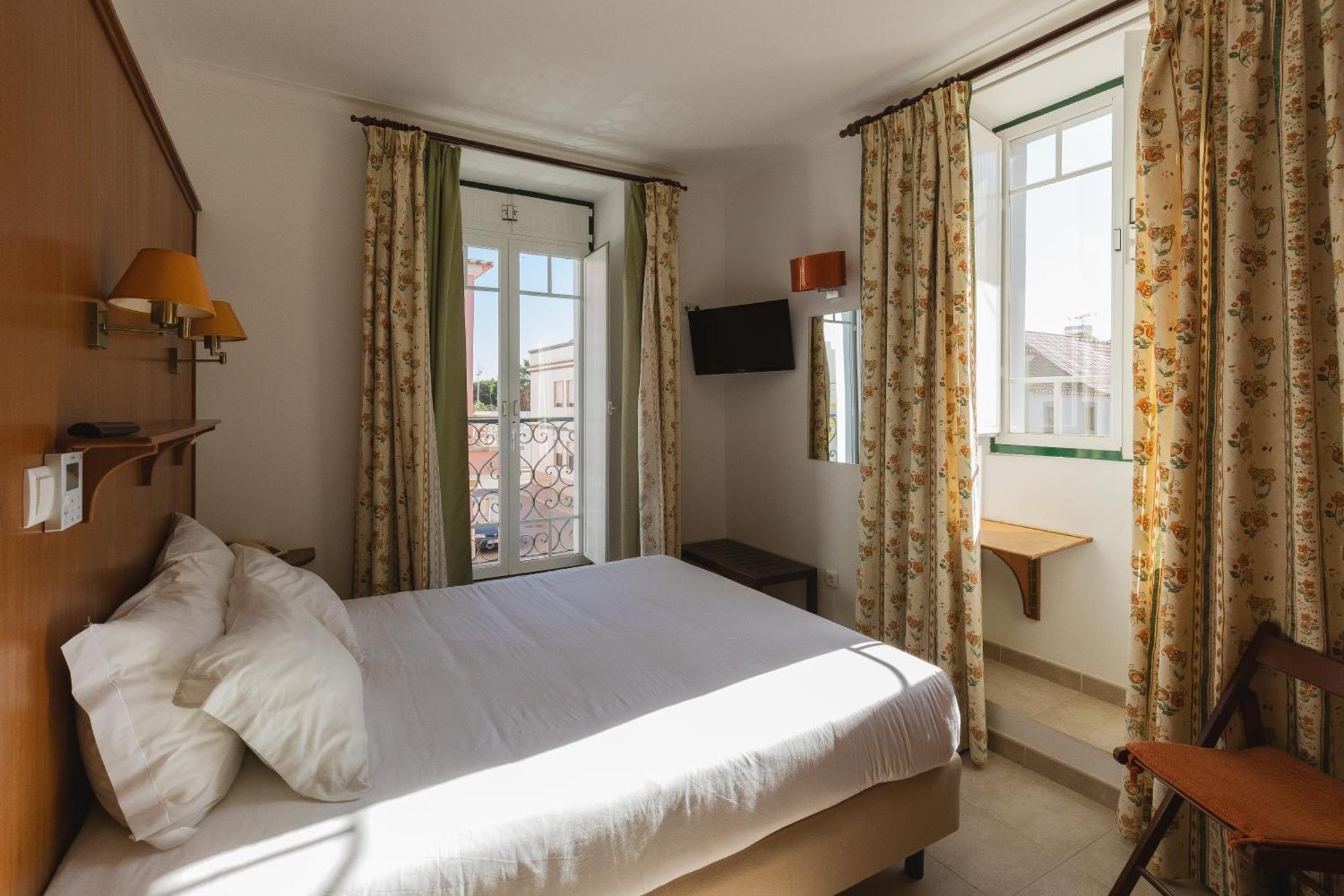 Villa Marquez Vila Real de Santo Antonio Exterior photo A room at the hotel